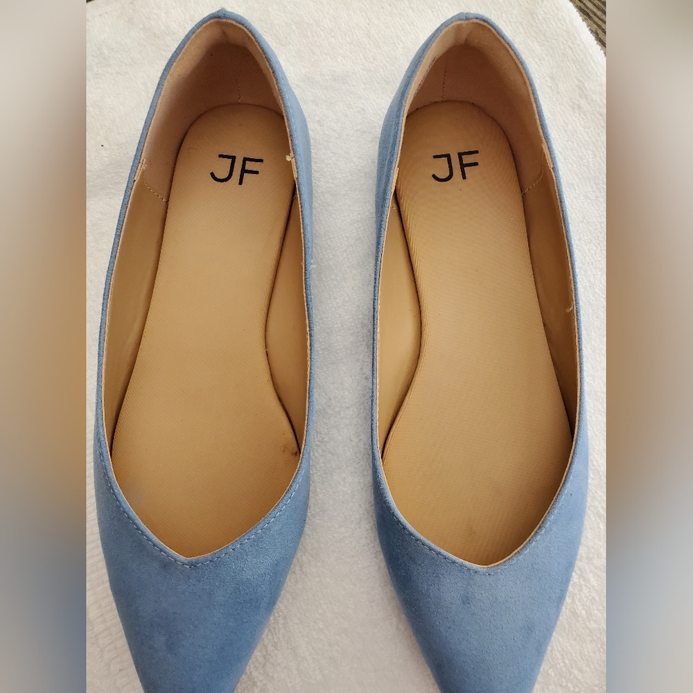 Amanda Pointed Toe Flat - image 4